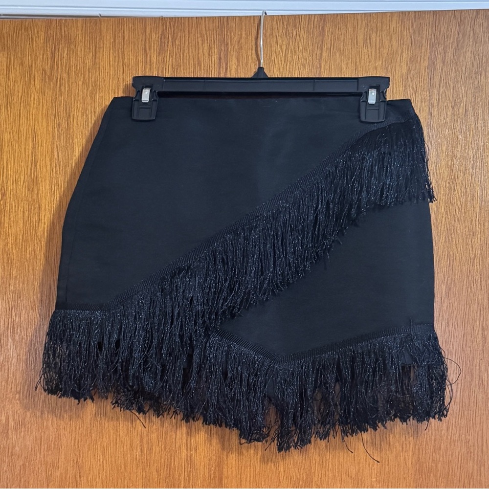 KENDALL & KYLIE - FRINGE MINI SKIRT